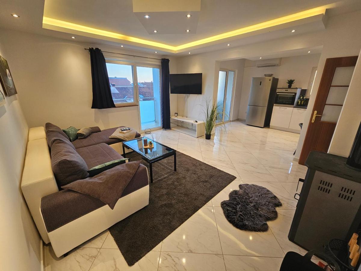 Apartments Jasmin Задар Экстерьер фото